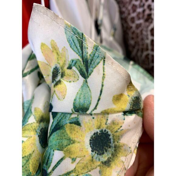 Ieena For Mac Duggal Gown Womens Size 4 V-Neck Floral A-Line Dress - Picture 8 of 9